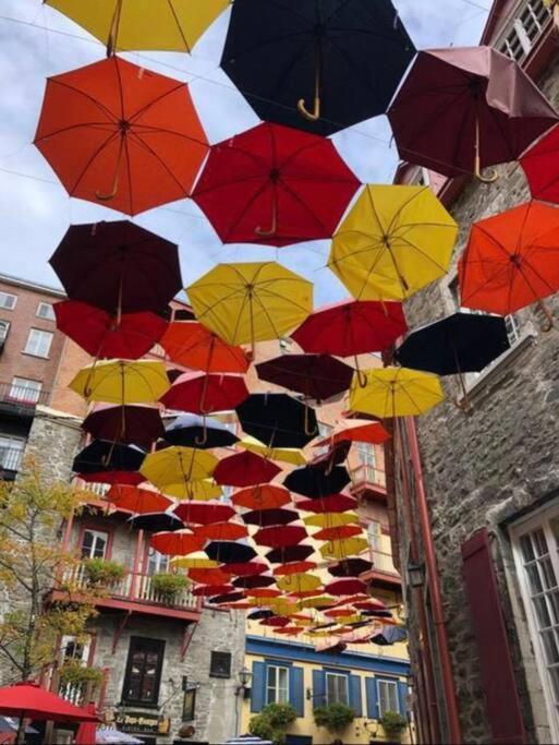 Generations Quebec Old City/ Parking/ Family 외부 사진