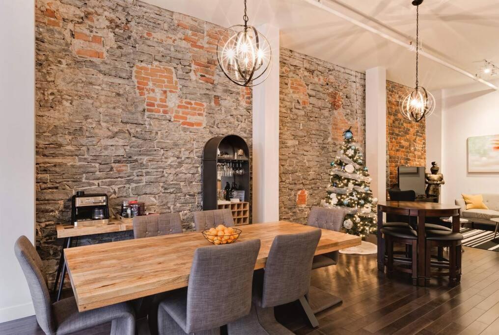 Generations Quebec Old City/ Parking/ Family 외부 사진